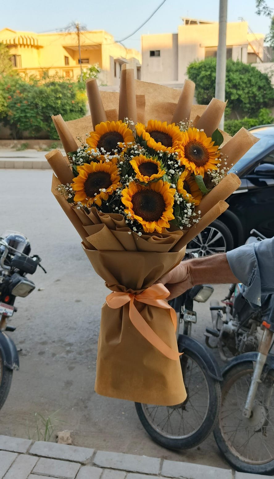 Best Sun Flower Bouquet